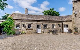 Stable Cottage - E5118